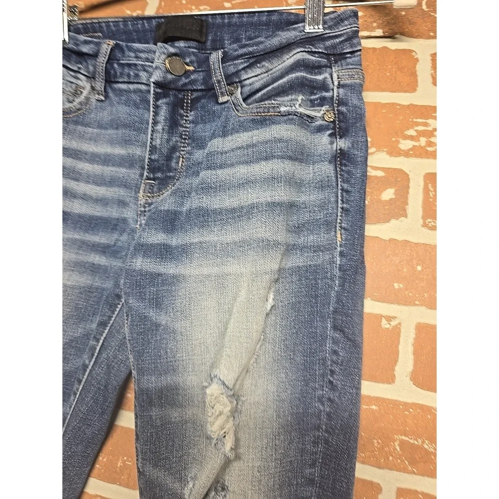 BKE Sz 27x32 Skinny Women's Jeans Med Blue Distressed Low Rise Rock School Denim